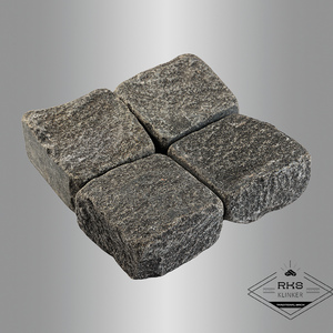 Гранитная брусчатка Габбро, Другорецкое, Галтованная, 100x100 мм