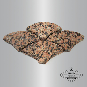 Гранитная брусчатка Веер, Maple Red, Пиленый, 170х104х20 мм