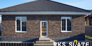 Цоколь дома облицованный черной каменной мозаикой фото 3D панели RKS SLATE Сланец Matt Black Slate Modern заказать (7)