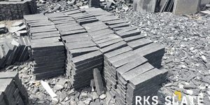 Брусчатка RKS Slate Belgian Black Ригель 320х80 мм (фото с карьера) (5)