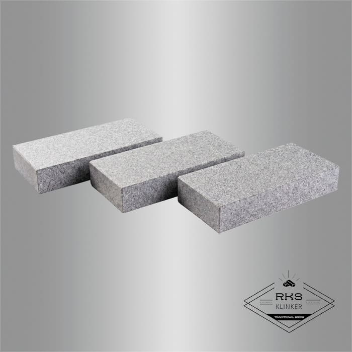 Гранитная брусчатка RKS SLATE Сильвер Пёрл, пиленая 200х100 мм в Белгороде