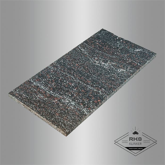 Гранитная плитка Гранатовый амфиболит, Polished в Белгороде