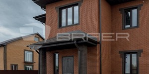 Кирпич облицовочный BRAER КРАСНЫЙ на фасаде дома фото (5)