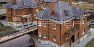 Кирпич облицовочный BRAER КРАСНЫЙ на фасаде дома фото (1)