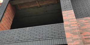 Клинкерный кирпич на фасаде ЛСР Рейкьявик матовый гладкий в Ростове (3)