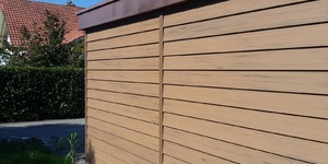 Фасадная доска ДПК BAMBERG Alpine Lebanese Cedar фото облицовки частного дома из ДПК (6)