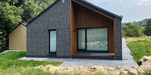 Реечная панель ДПК Turtle Shell, Middle Lines, Australian Palisander Co-Extrusion монтаж реечных панелей из дпк на фасад (1)