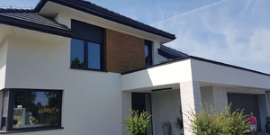 Реечная панель ДПК Turtle Shell, Middle Lines, Siberian Pine Co-Extrusion комбинирование реек в облицовке дома реальные объекты фото (4)
